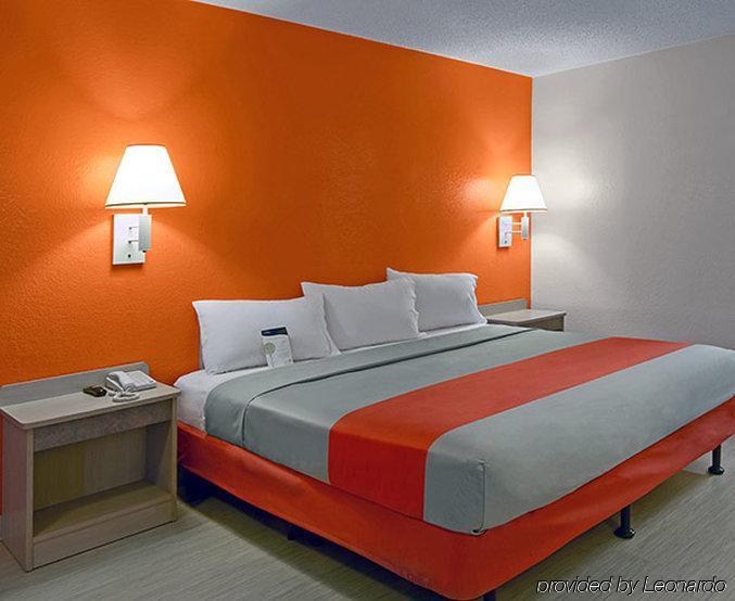 Motel 6-Norwalk, Ca - Los Angeles Экстерьер фото